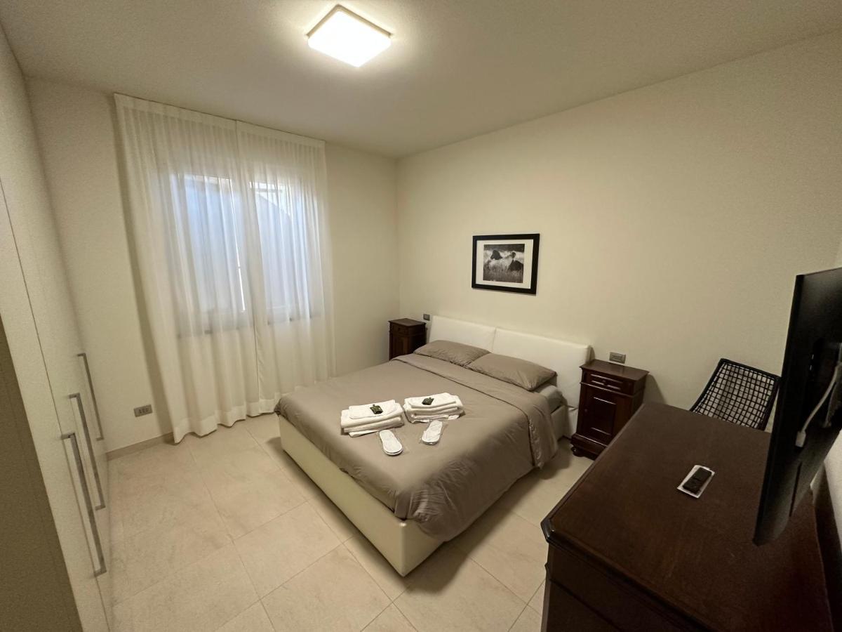 Апартаменти Casavale Elegante Residenza 108 Mq Max 7 Persone П'яченца Екстер'єр фото